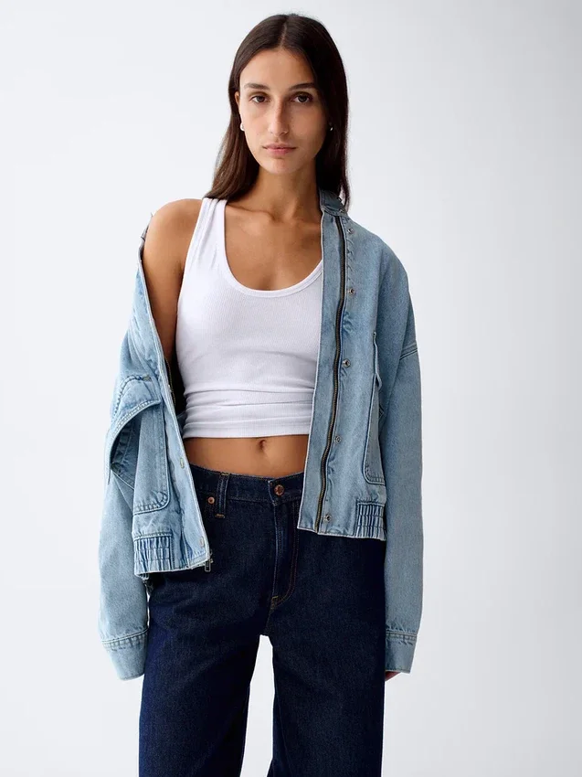 Chaqueta bomber de mezclilla de corte oversize