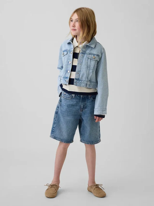 Chaqueta corta de mezclilla para niños