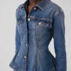 Chaqueta de mezclilla con detalle ajustado