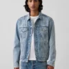 Chaqueta de mezclilla icónica clásica