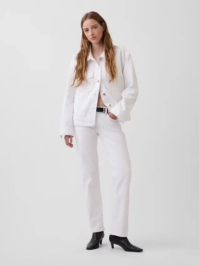 Chaqueta de mezclilla icónica de corte oversize