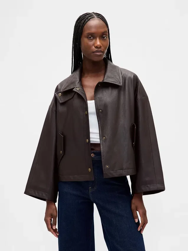 Chaqueta swing de cuero vegano