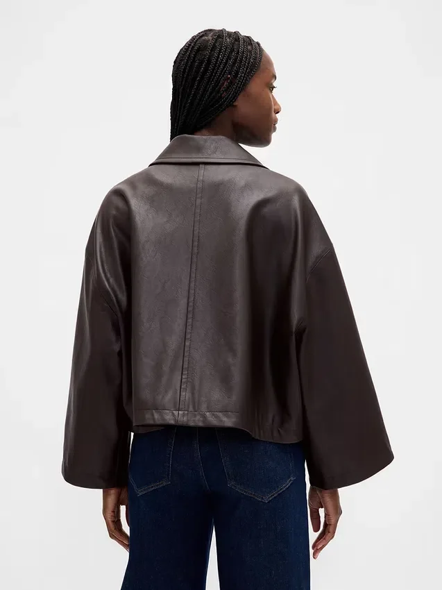 Chaqueta swing de cuero vegano