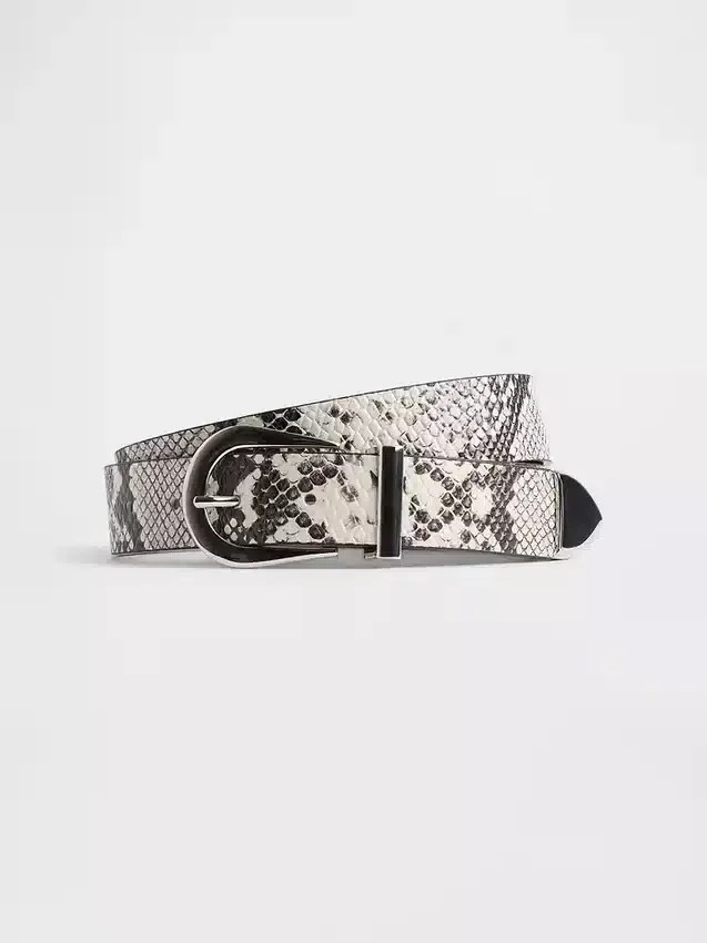 Cinturón de cuero con estampado de serpiente