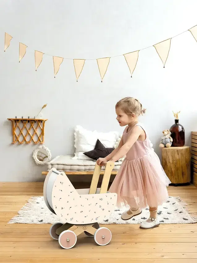 Cochecito de muñecas para niños pequeños