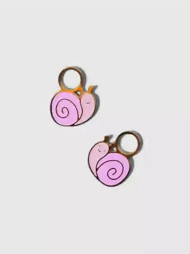 Colgantes de caracol de Pierced Co para aretes tipo huggie