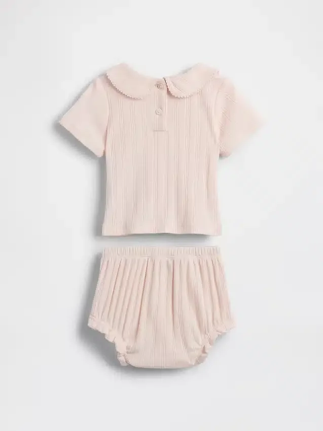 Conjunto bordado de punto calado para bebés