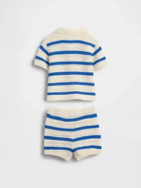 Conjunto de bebé con rayas de ganchillo