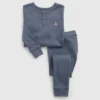 Conjunto de pijama de algodón orgánico jaspeado estilo Henley para bebés y niños