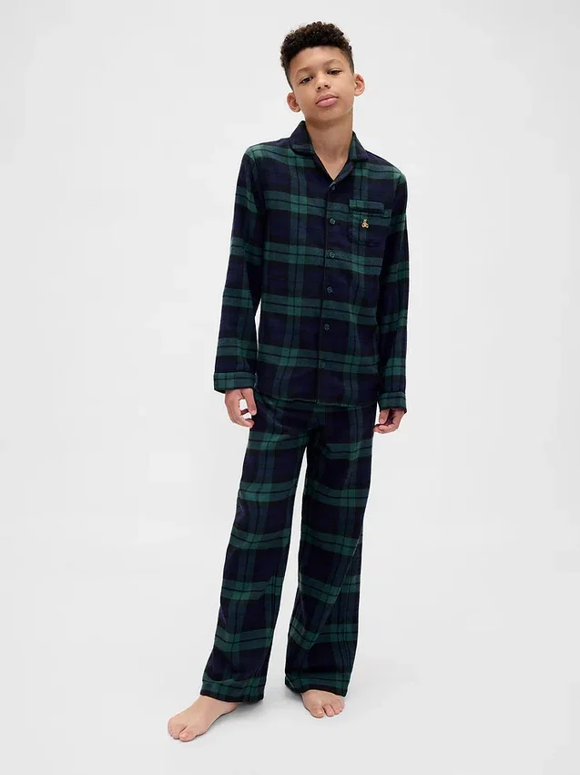 Conjunto de pijama de franela reciclada para niños