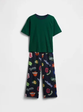 Conjunto de pijama reciclado para niños