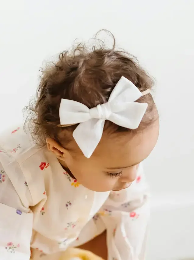 El paquete de diademas con moño de Nora