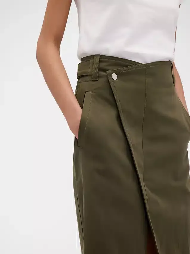 Falda cargo de GAP × Victoria Beckham
