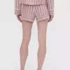 Gap × Summer Fridays: Pantalones cortos de pijama de franela a rayas