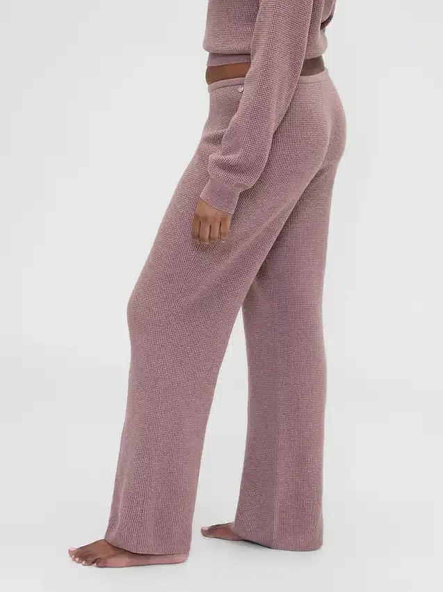 Gap × Summer Fridays: Pantalones de corte bootcut de tejido waffle CashSoft
