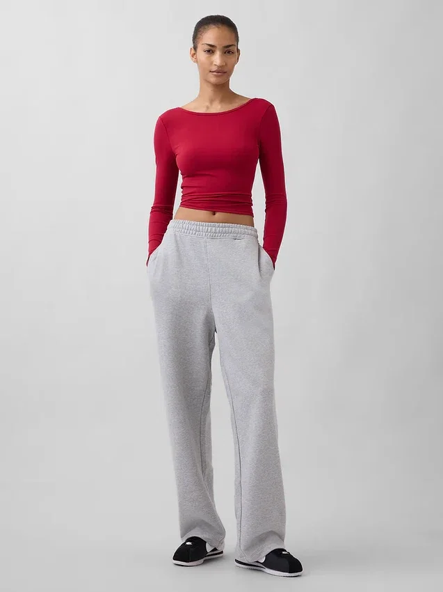 GapFit Smooth con cuello de barco en camisea