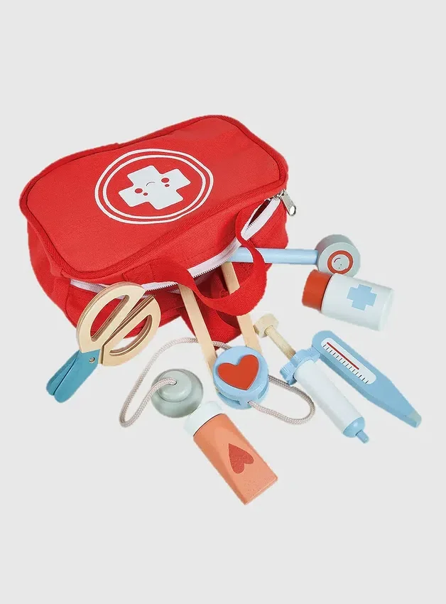 Juego de primeros auxilios para niños pequeños