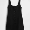 Mini vestido con costuras y tejido elástico en dos direcciones