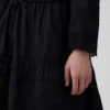 Mini vestido con ribete de encaje