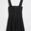 Mini vestido de cintura baja con pinzas