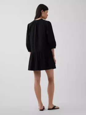Mini vestido de cintura baja con ribete de encaje