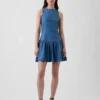 Mini vestido de mezclilla con cintura baja