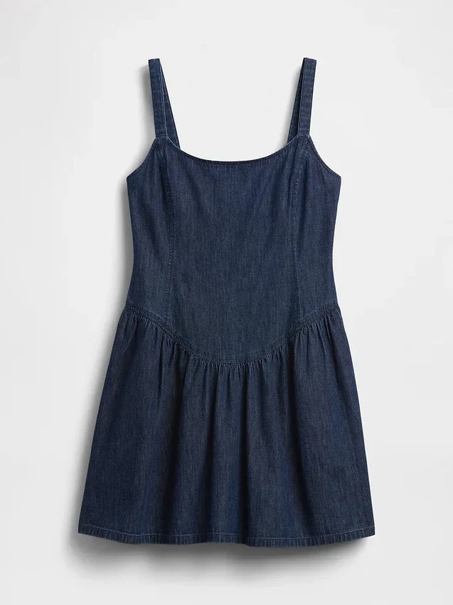 Mini vestido de mezclilla con cintura baja