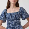 Mini vestido de popelín con mangas con volantes