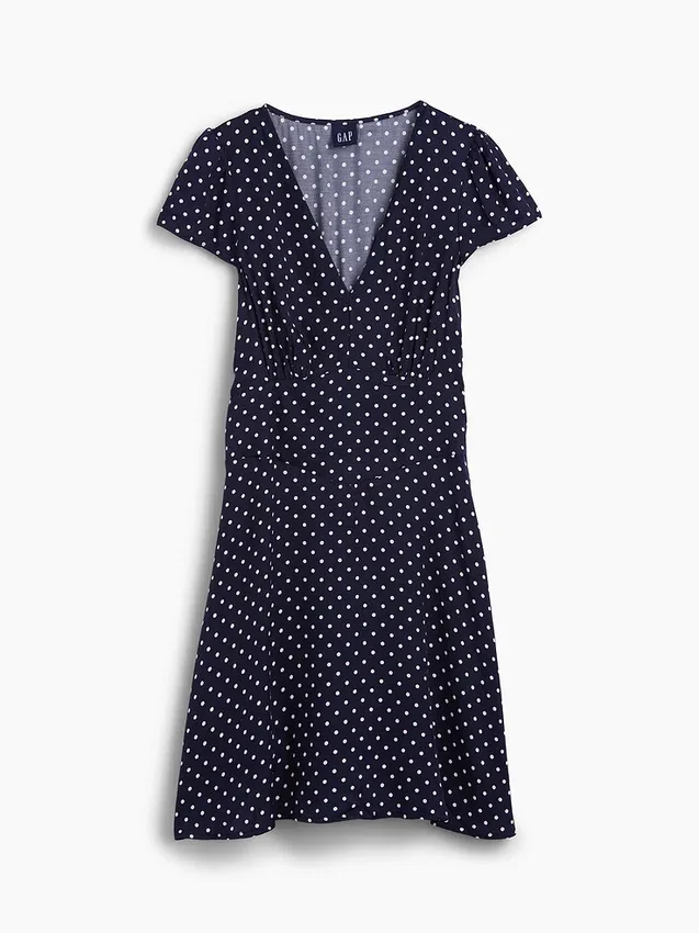 Mini vestido estampado con cuello en V