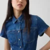 Minivestido tipo camisa de mezclilla con cinturón