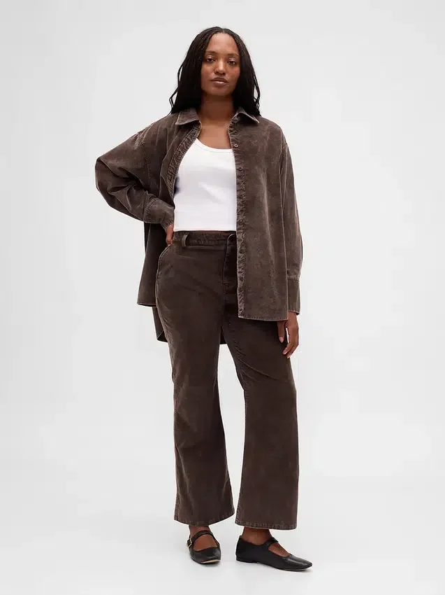 Pantalones acampanados de pana de talle medio