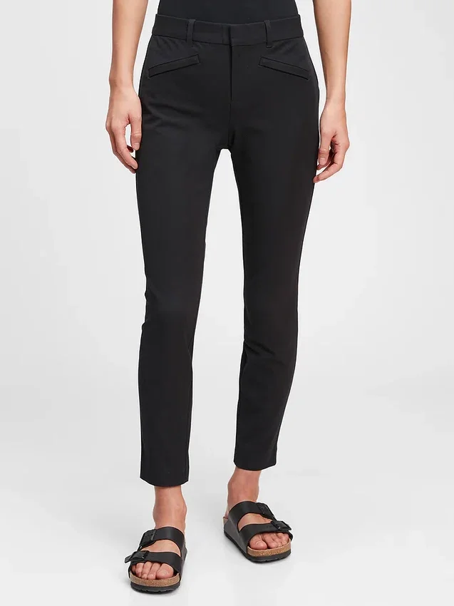 Pantalones ajustados hasta el tobillo