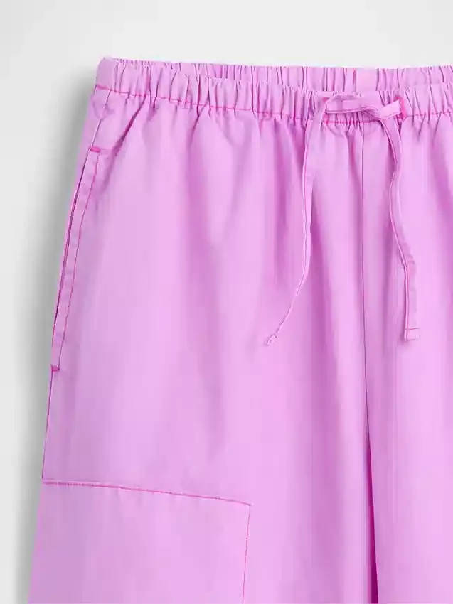 Pantalones anchos de niño con doble costura en las rodillas