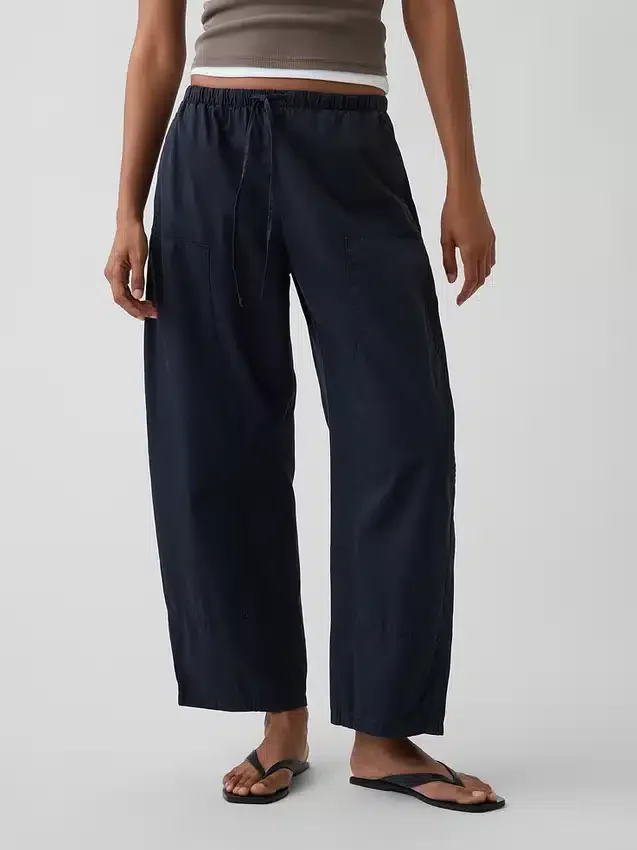 Pantalones anchos de popelín con doble refuerzo en las rodillas