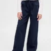 Pantalones anchos y cómodos para uniforme infantil