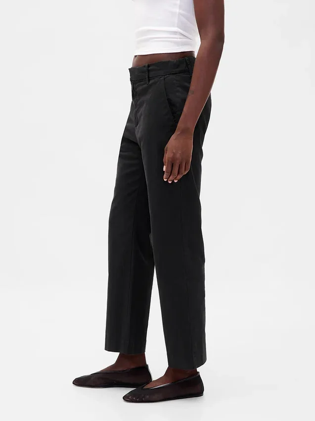 Pantalones caqui de talle medio