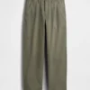 Pantalones caqui holgados