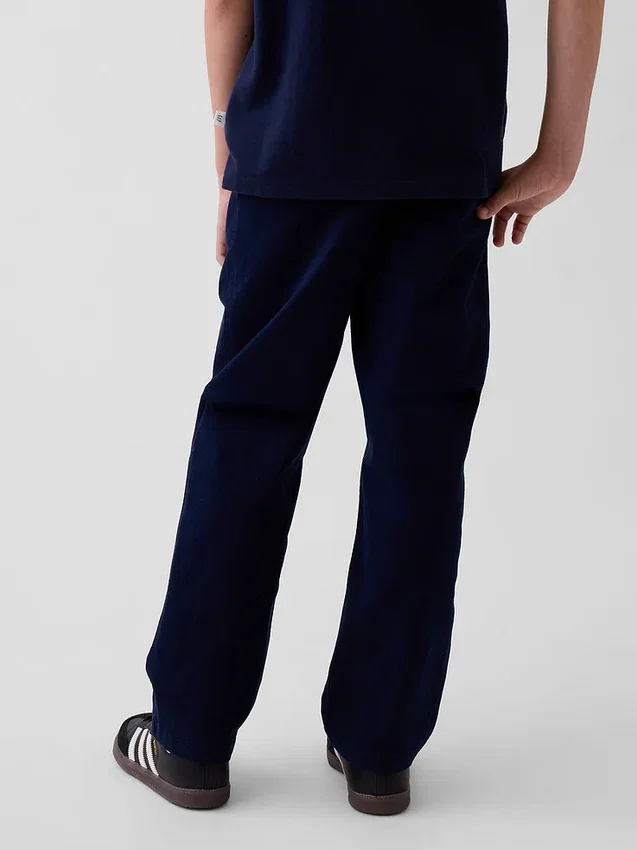 Pantalones caqui holgados de estilo moderno para niños