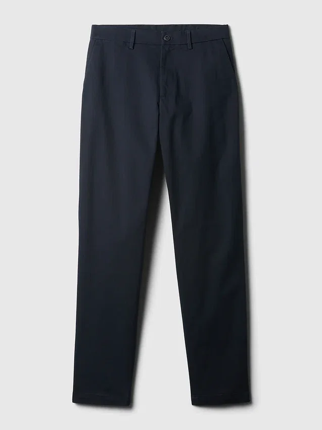 Pantalones caqui modernos de corte cónico