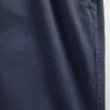 Pantalones caqui rectos de corte relajado en sarga pesada