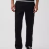 Pantalones caqui rectos modernos