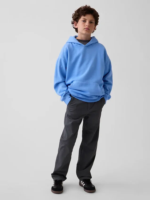 Pantalones caqui rectos y holgados de estilo uniforme moderno para niños