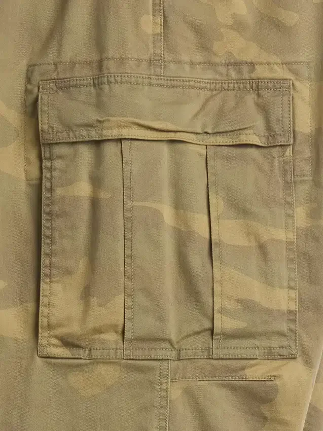 Pantalones cargo de corte holgado