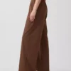 Pantalones cómodos de talle bajo GapFit Tech