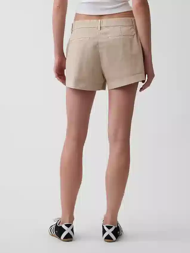 Pantalones cortos caqui de talle medio