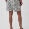 Pantalones cortos cómodos con textura de Keith Haring