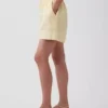Pantalones cortos cómodos de mezcla de lino de 6"