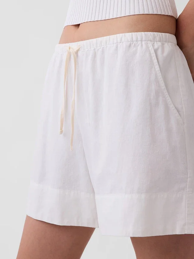 Pantalones cortos cómodos de mezcla de lino de 6"
