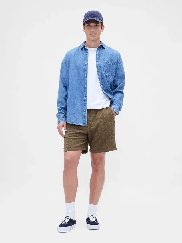 Pantalones cortos cómodos texturizados de 7"