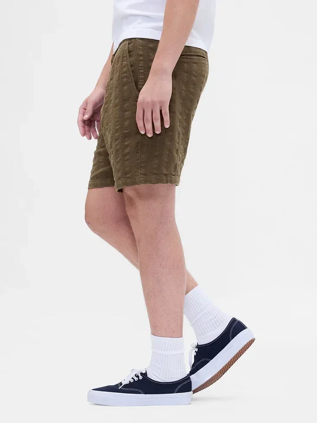 Pantalones cortos cómodos texturizados de 7"